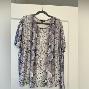 Stylish Snake Print Women's Top